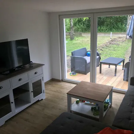 度假居 Bungalow Am Malchiner See